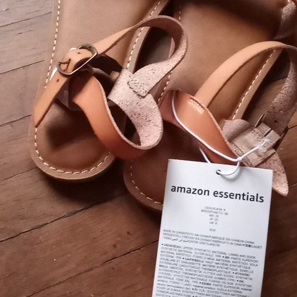 Camel Summer Sandles - Picture 6 of 6